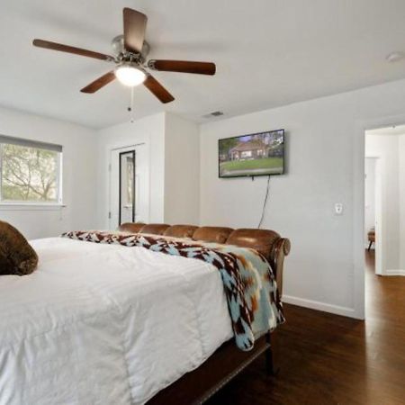 Experience Serenity In A 4Br3Ba Downtown Home Σαν Αντόνιο Εξωτερικό φωτογραφία